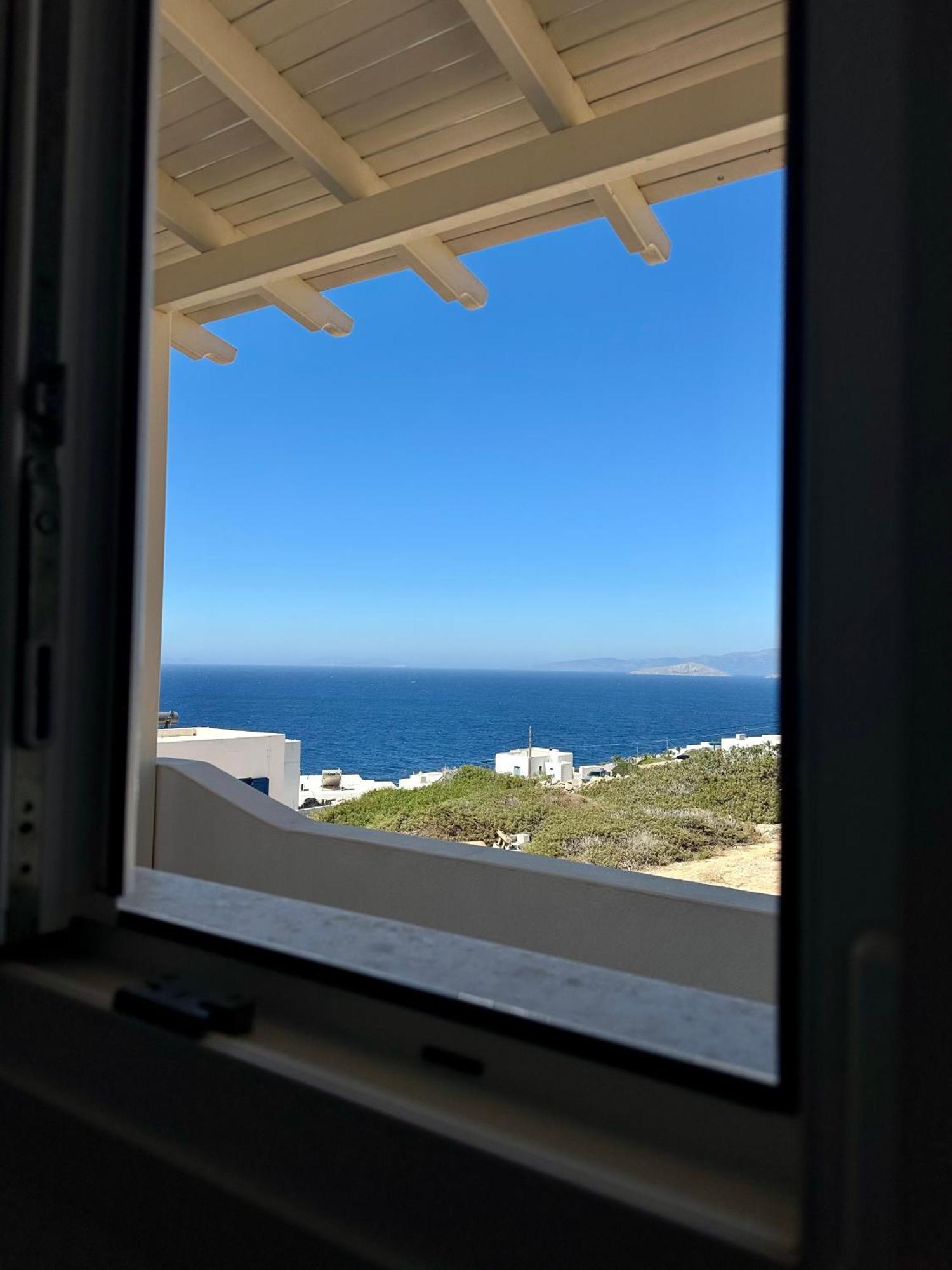 Restia Apartment Donoussa Bagian luar foto