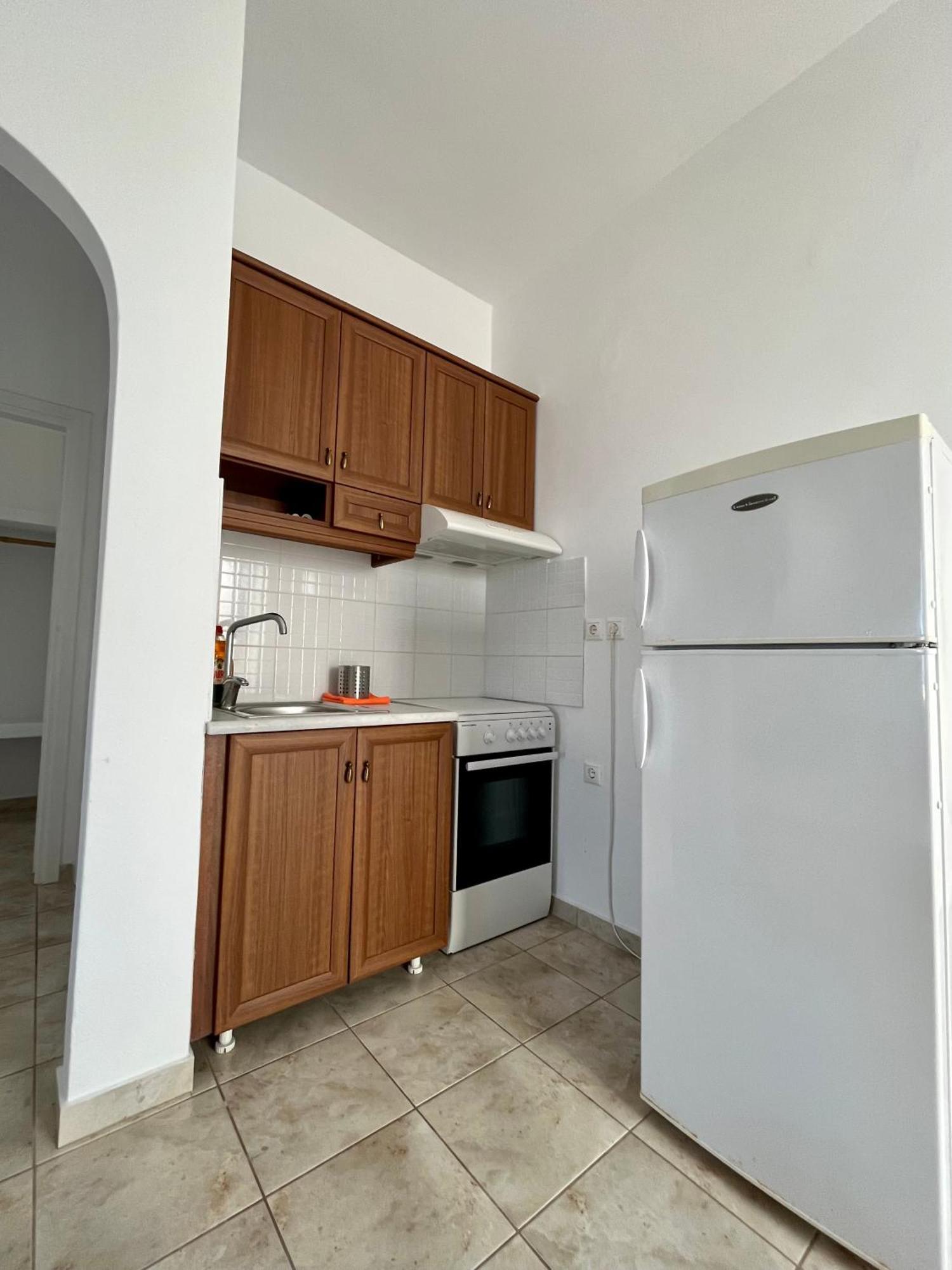Restia Apartment Donoussa Bagian luar foto